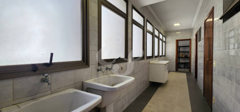 Imagem Apartamento com 5 Quartos para Alugar, 441 m² em Alphaville Centro Industrial E Empresarial/alphaville. - Barueri Imagem Apartamento com 5 Quartos para Alugar, 441 m² em Alphaville Centro Industrial E Empresarial/alphaville. - Barueri