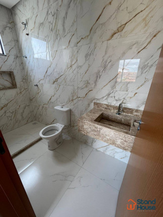Imagem Casa com 3 Quartos à Venda, 1 m² em Conceição - Feira De Santana