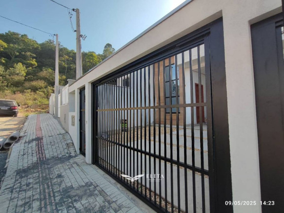 Casa com 3 Quartos à Venda, 81 m² em Itajuba - Barra Velha