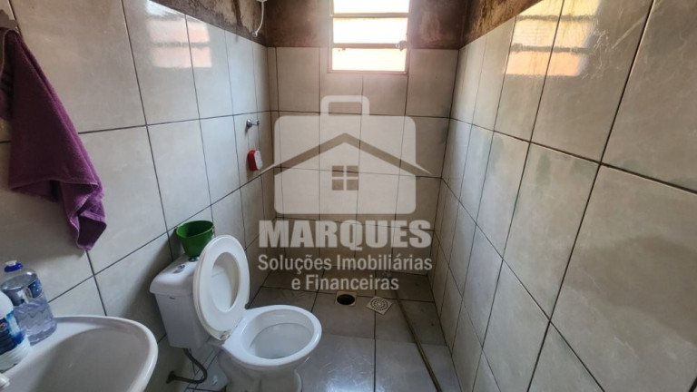 Imagem Sobrado com 3 Quartos à Venda, 180 m² em Jardim Amanda I - Hortolândia