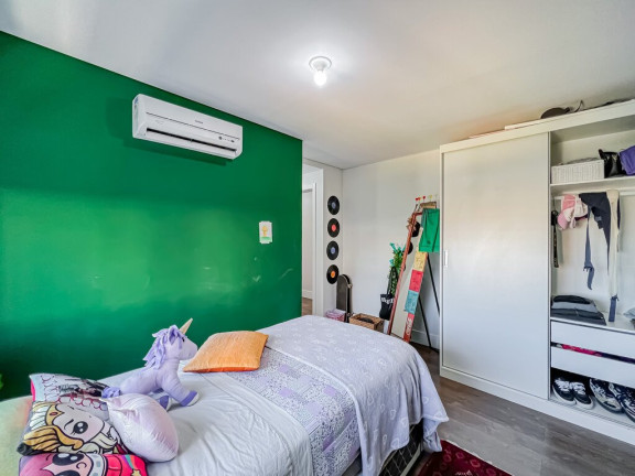Imagem Imóvel com 4 Quartos à Venda,  em Rio Branco - Porto Alegre