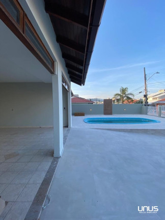 Imagem Casa com 3 Quartos à Venda,  em Pagani - Palhoça