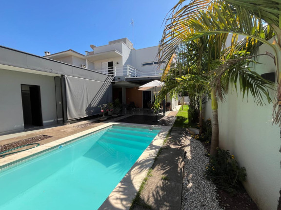 Imagem Casa com 3 Quartos à Venda, 375 m² em Jardim Imperial - Cuiabá Imagem Casa com 3 Quartos à Venda, 375 m² em Jardim Imperial - Cuiabá