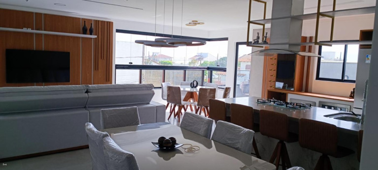 Imagem Apartamento com 3 Quartos à Venda, 169 m² em Itacolomi - Balneário Piçarras