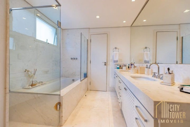 Imagem Apartamento com 4 Quartos à Venda, 311 m² em Vila Nova Conceição - São Paulo Imagem Apartamento com 4 Quartos à Venda, 311 m² em Vila Nova Conceição - São Paulo