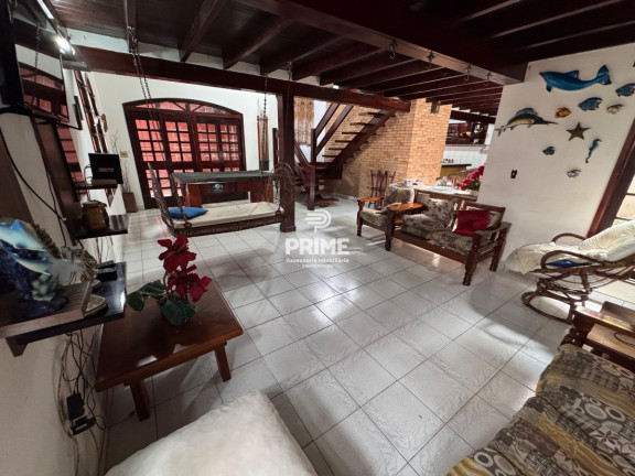 Imagem Sobrado com 5 Quartos à Venda, 360 m² em Martim De Sa - Caraguatatuba