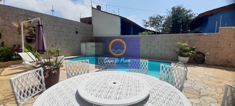 Imagem Sobrado com 4 Quartos à Venda, 219 m² em Estância Balneária Maria Helena Novaes - Peruíbe Imagem Sobrado com 4 Quartos à Venda, 219 m² em Estância Balneária Maria Helena Novaes - Peruíbe