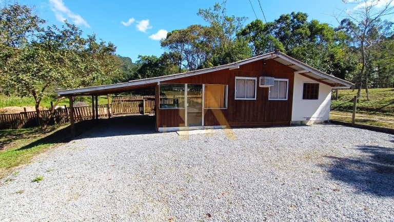 Imóvel com 2 Quartos à Venda, 35 m² em Espraiado - Paulo Lopes