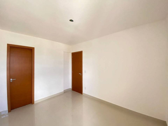 Imagem Apartamento com 3 Quartos à Venda, 76 m² em Jardim Europa - Goiânia