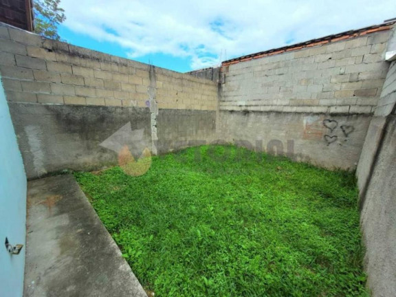 Imagem Casa com 2 Quartos à Venda, 57 m²