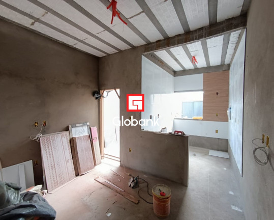 Imagem Casa com 2 Quartos à Venda,  em Delfino - Montes Claros