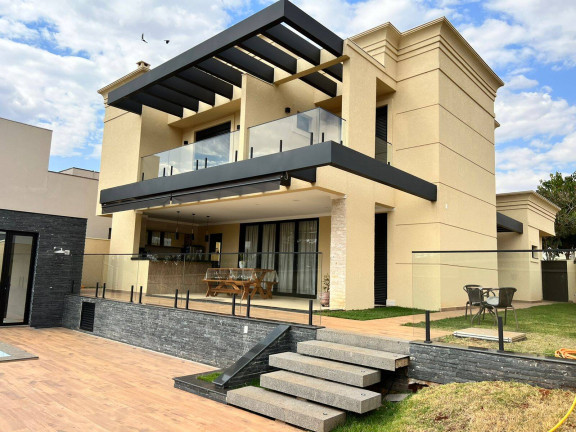Imagem Casa com 3 Quartos à Venda, 475 m² em Ribeirão Preto Imagem Casa com 3 Quartos à Venda, 475 m² em Ribeirão Preto