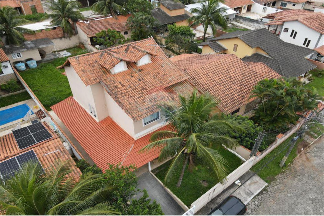 Imagem Casa de Condomínio com 5 Quartos à Venda, 222 m² em Itapeba - Maricá