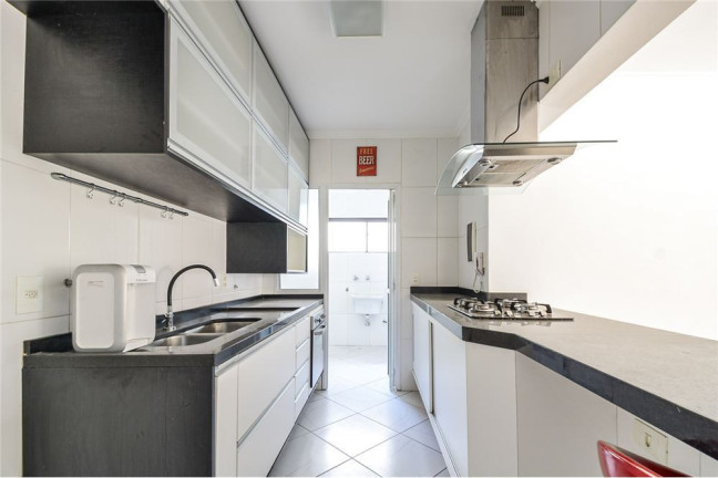 Imagem Imóvel com 3 Quartos à Venda, em Indianópolis - São Paulo Imagem Imóvel com 3 Quartos à Venda, em Indianópolis - São Paulo