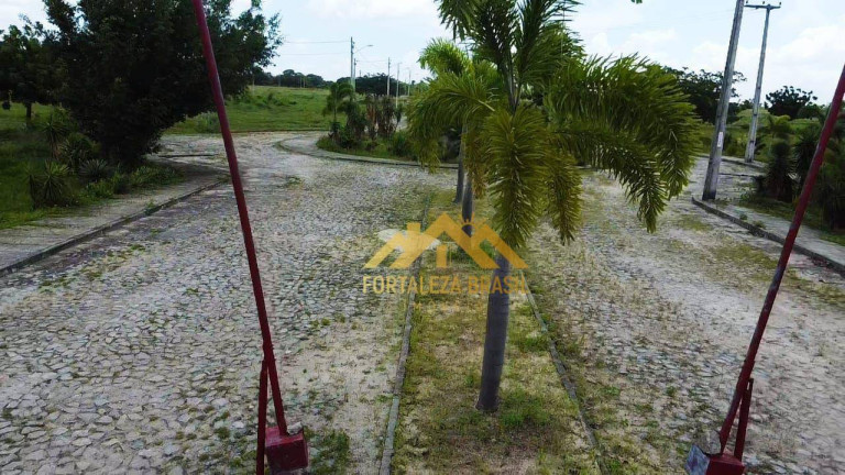 Imagem Imóvel à Venda, 300 m² em Centro - Eusébio Imagem Imóvel à Venda, 300 m² em Centro - Eusébio