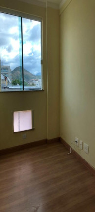 Imagem Imóvel com 3 Quartos à Venda, 98 m² em Vila Valqueire - Rio De Janeiro