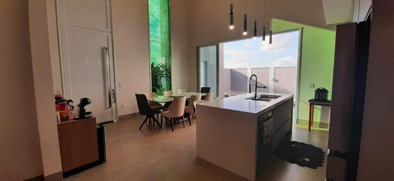 Imagem Sobrado com 3 Quartos à Venda, 180 m² em Roncáglia - Valinhos Imagem Sobrado com 3 Quartos à Venda, 180 m² em Roncáglia - Valinhos