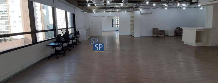 Sala Comercial para Alugar, 100 m² em Vila Olímpia - São Paulo
