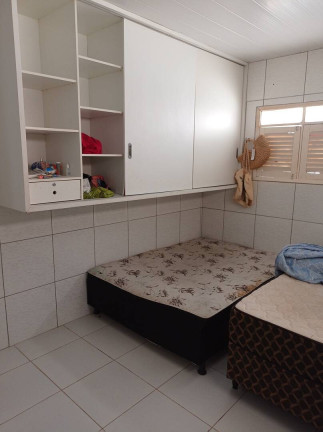 Imagem Casa com 1 Quarto à Venda, em Lucena Imagem Casa com 1 Quarto à Venda, em Lucena