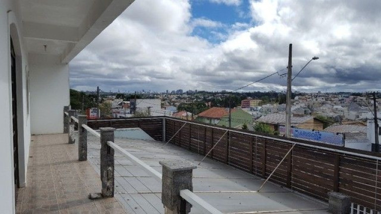 Imagem Casa com 2 Quartos à Venda, 440 m² em Bairro Alto - Curitiba
