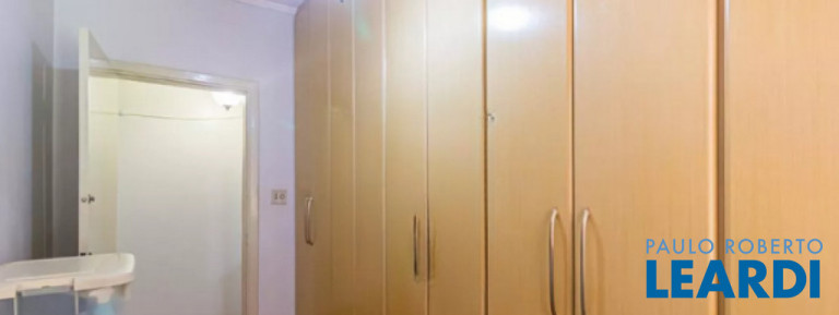 Imagem Casa com 3 Quartos à Venda, 330 m² em Campestre - Santo André Imagem Casa com 3 Quartos à Venda, 330 m² em Campestre - Santo André