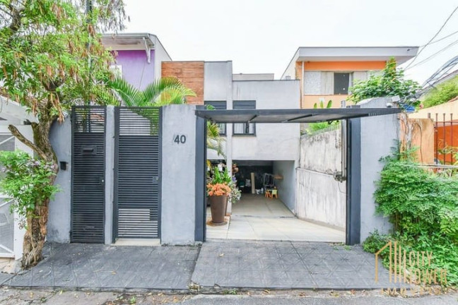 Casa com 3 Quartos à Venda, 400 m² em Aclimação - São Paulo