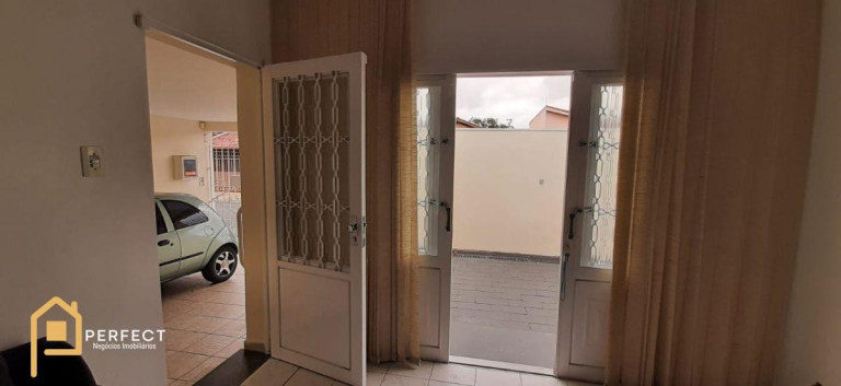 Imagem Casa com 2 Quartos à Venda, 170 m² em Jardin Ana Emilia - Taubaté Imagem Casa com 2 Quartos à Venda, 170 m² em Jardin Ana Emilia - Taubaté