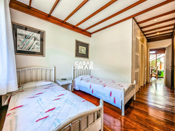Imagem Imóvel com 8 Quartos à Venda, 950 m² em Mombaça - Angra Dos Reis Imagem Imóvel com 8 Quartos à Venda, 950 m² em Mombaça - Angra Dos Reis