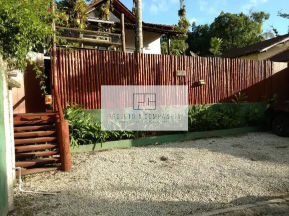 Casa com 2 Quartos à Venda, 80 m² em Praia De Camburí - São Sebastião