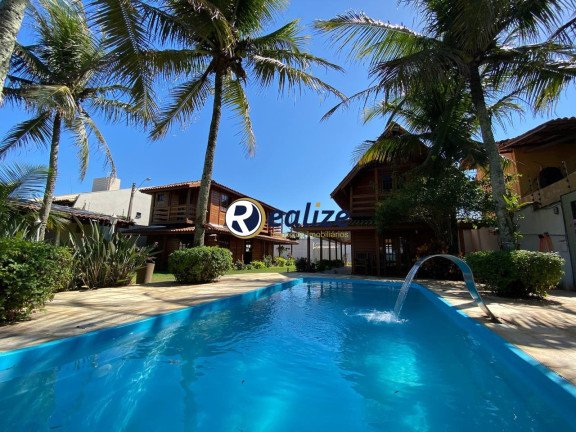 Casa com 6 Quartos à Venda, 500 m² em Santa Mônica - Guarapari