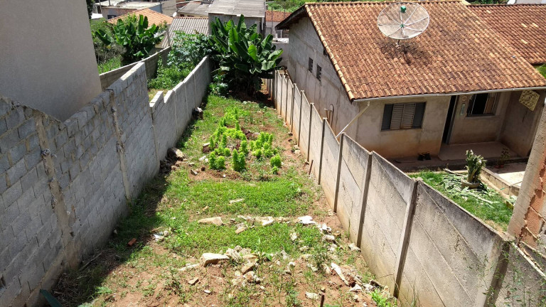 Terreno à Venda, 135 m² em Jardim Imperial - Atibaia