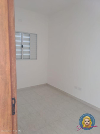 Imagem Casa com 2 Quartos à Venda, 45 m² em Maracanã - Praia Grande