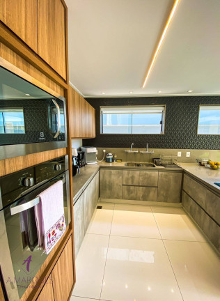 Imagem Casa com 4 Quartos à Venda, 780 m² em Barra Da Tijuca - Rio De Janeiro
