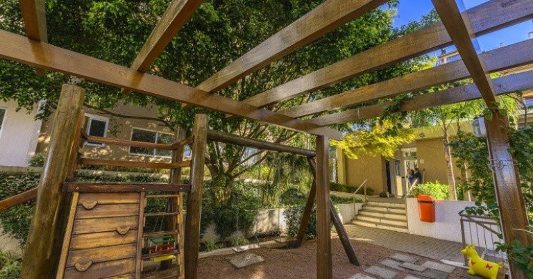 Imagem Apartamento com 2 Quartos à Venda, 89 m² em Menino Deus - Porto Alegre Imagem Apartamento com 2 Quartos à Venda, 89 m² em Menino Deus - Porto Alegre
