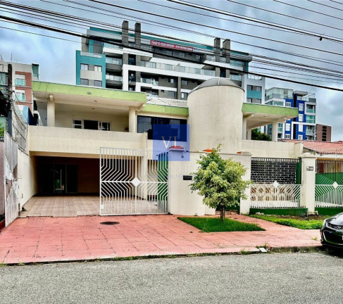 Imóvel com 5 Quartos à Venda, 1.000 m² em Bacacheri - Curitiba