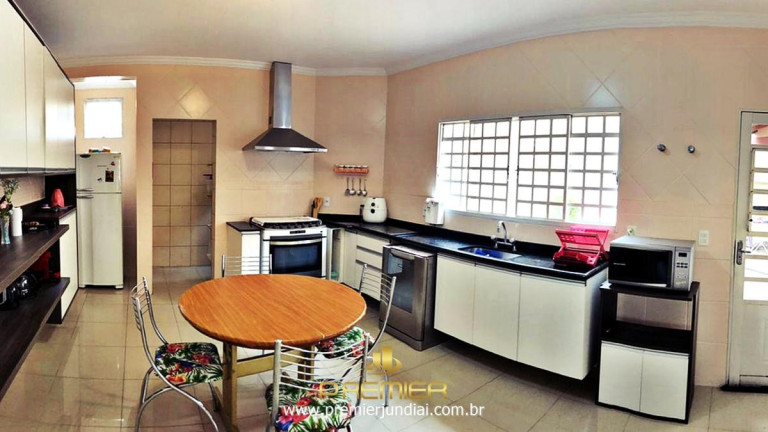 Imagem Casa com 3 Quartos à Venda, 244 m² em Jardim Quintas Das Videiras - Jundiaí