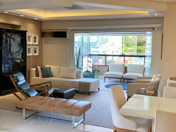 Imagem Apartamento com 3 Quartos à Venda, 200 m² em Nossa Senhora De Lourdes - Santa Maria Imagem Apartamento com 3 Quartos à Venda, 200 m² em Nossa Senhora De Lourdes - Santa Maria