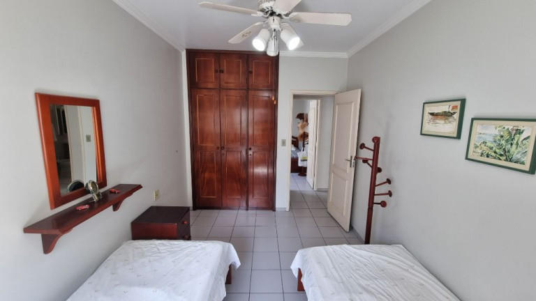 Imagem Apartamento com 3 Quartos à Venda, 120 m² em Pitangueiras - Guarujá