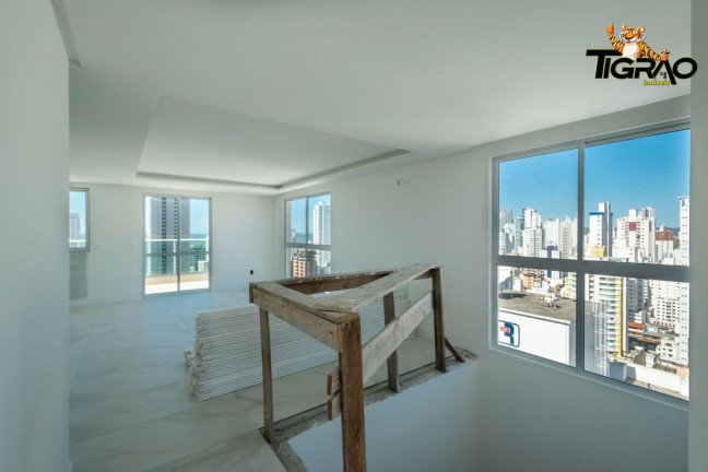 Imagem Apartamento com 4 Quartos à Venda, 353 m² em Centro - Balneário Camboriú Imagem Apartamento com 4 Quartos à Venda, 353 m² em Centro - Balneário Camboriú