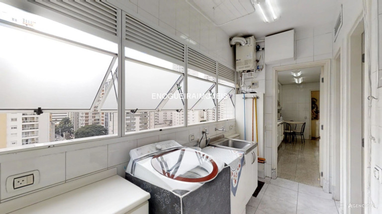 Imagem Imóvel com 5 Quartos à Venda, 375 m² em Pinheiros - São Paulo Imagem Imóvel com 5 Quartos à Venda, 375 m² em Pinheiros - São Paulo