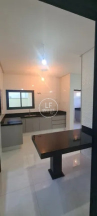 Imagem Casa com 3 Quartos à Venda, 406 m² em Residencial Goiânia Golfe Clube - Goiânia