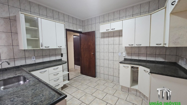 Imagem Casa com 3 Quartos à Venda, 120 m² em Vila Aparecida - Bragança Paulista
