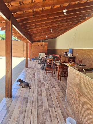 Imagem Chácara com 4 Quartos à Venda, 2.000 m² em Pedregulho - São João Da Boa Vista Imagem Chácara com 4 Quartos à Venda, 2.000 m² em Pedregulho - São João Da Boa Vista