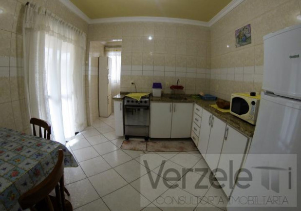 Imagem Apartamento com 4 Quartos para Temporada, 160 m² em Meia Praia - Itapema Imagem Apartamento com 4 Quartos para Temporada, 160 m² em Meia Praia - Itapema