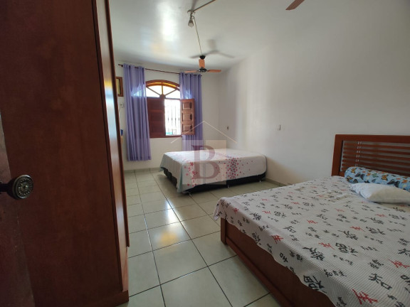 Imagem Casa com 3 Quartos à Venda, 420 m² em Porto Novo - São Gonçalo Imagem Casa com 3 Quartos à Venda, 420 m² em Porto Novo - São Gonçalo
