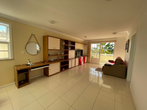 Imagem Casa com 5 Quartos à Venda, 331 m² em Buraquinho - Lauro De Freitas Imagem Casa com 5 Quartos à Venda, 331 m² em Buraquinho - Lauro De Freitas