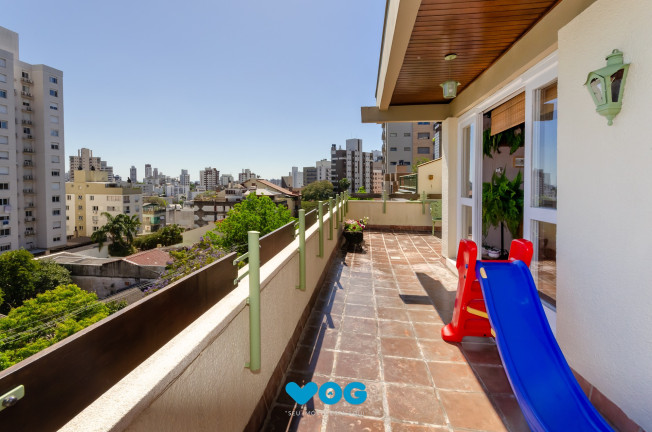 Imagem Imóvel com 2 Quartos à Venda, 150 m² em Petrópolis - Porto Alegre Imagem Imóvel com 2 Quartos à Venda, 150 m² em Petrópolis - Porto Alegre
