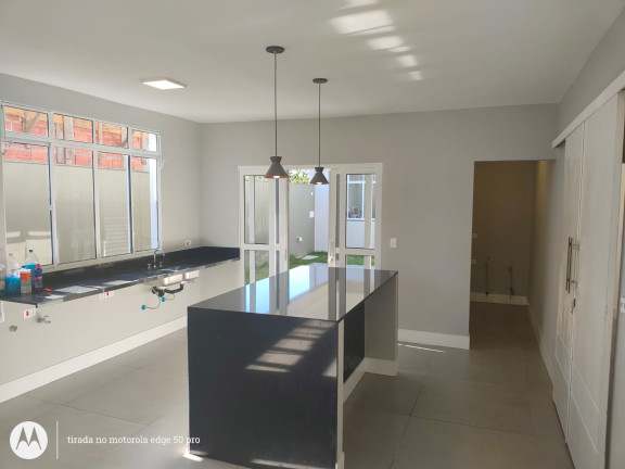 Imagem Casa com 3 Quartos à Venda, 418 m² em Granja Cristiana - Cotia Imagem Casa com 3 Quartos à Venda, 418 m² em Granja Cristiana - Cotia