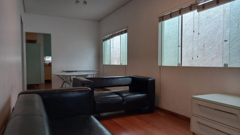 Imagem Casa com 3 Quartos à Venda, 210 m² em Vila Carrão - São Paulo