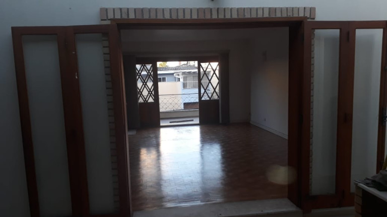 Imagem Sobrado com 4 Quartos à Venda, 250 m² em Vila Mariana - Sp Imagem Sobrado com 4 Quartos à Venda, 250 m² em Vila Mariana - Sp